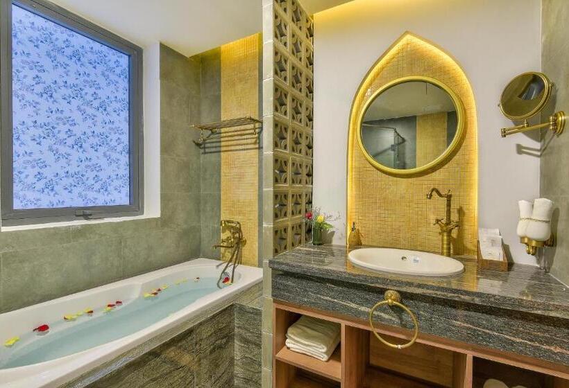 My Son Heritage Resort And Spa