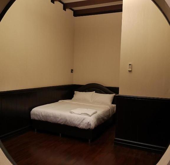 بنسيون Queens Inn, Savannakhet