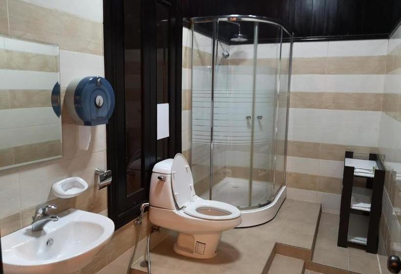 بنسيون Queens Inn, Savannakhet