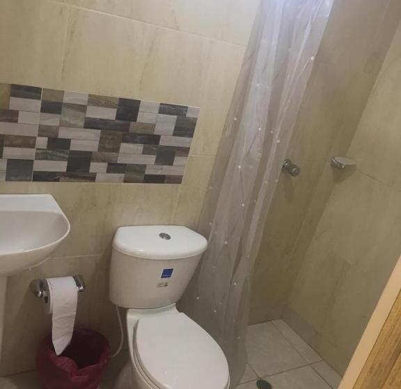 پانسیون Villa Mary Hostal