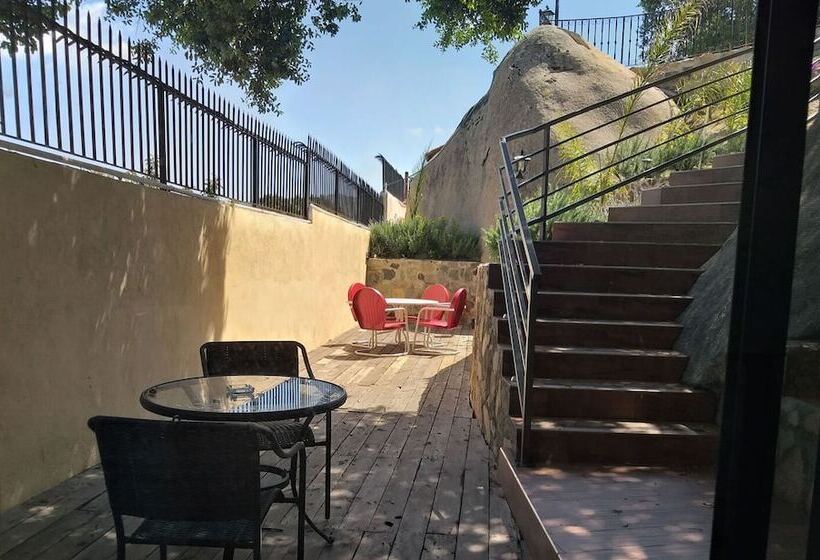 Short Stay Tecate Hotel Boutique