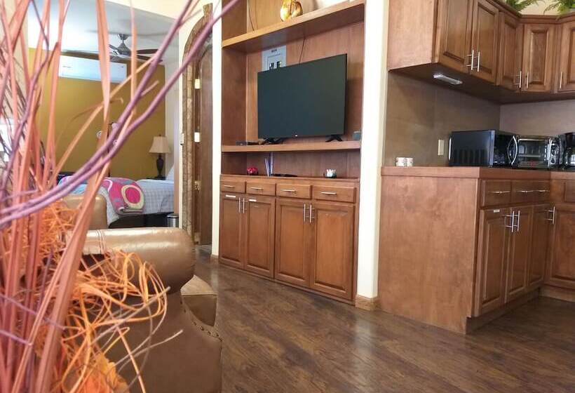 Short Stay Tecate Hotel Boutique