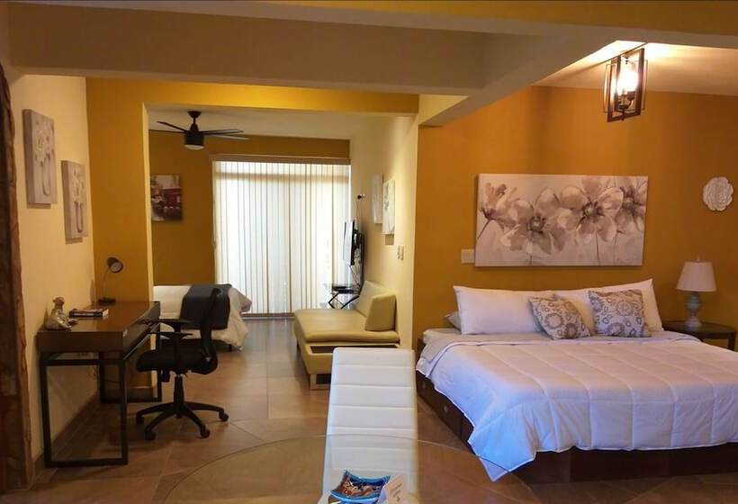 Short Stay Tecate Hotel Boutique