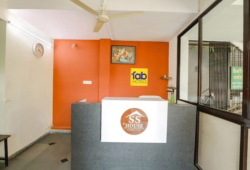 Fabhotel Ss House