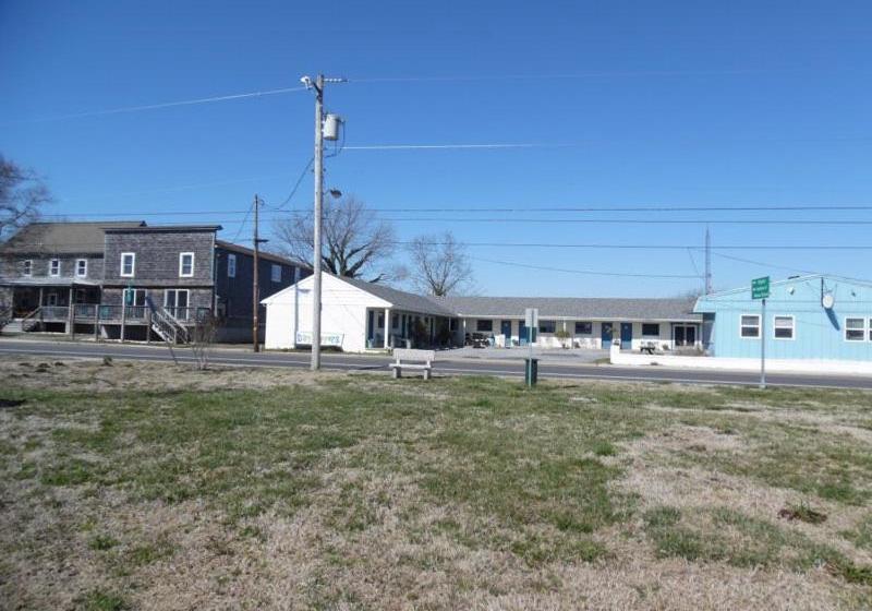 فندق صغير Seaside Apartment #22