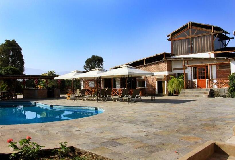 تختخواب و صبحانه Huaranjapo