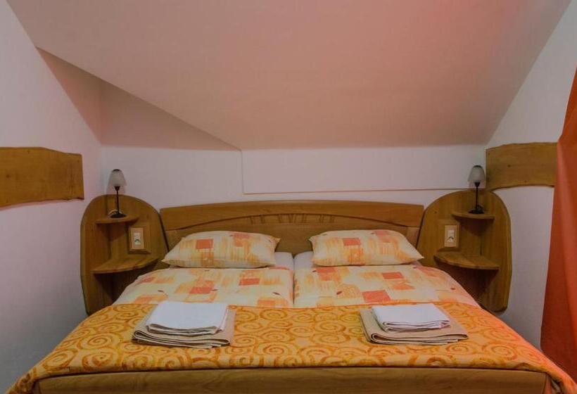 تختخواب و صبحانه Miškar Rooms