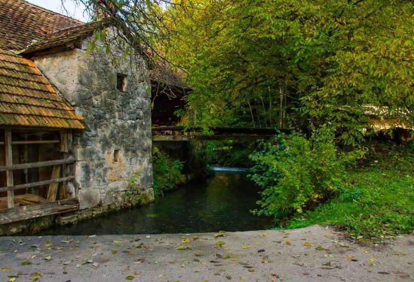 تختخواب و صبحانه Miškar Rooms