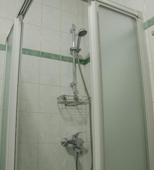 تختخواب و صبحانه Miškar Rooms