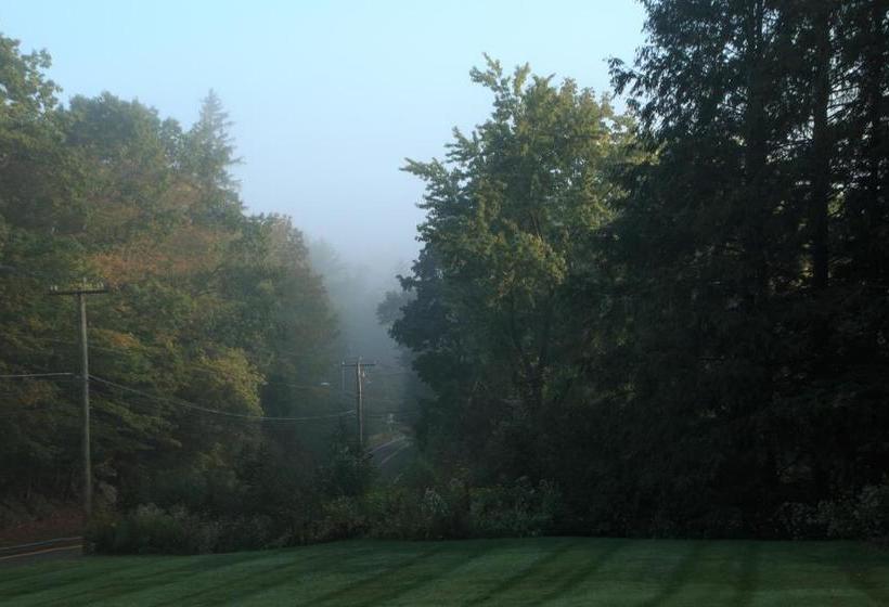 민박 Mountain View Green Retreat