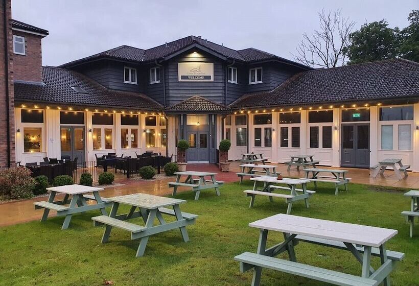 Cuttle Bridge Inn Hotel   Nec / Birmingham Airport