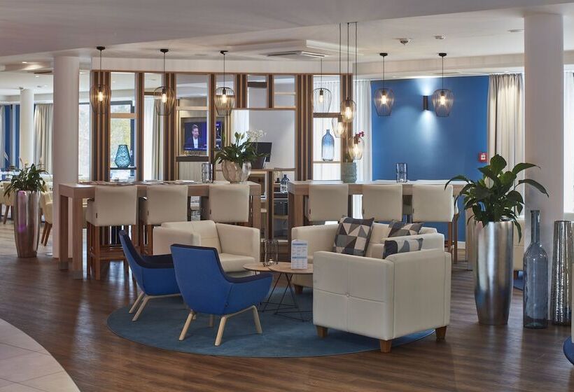 酒店 Holiday Inn Express   Merzig, An Ihg