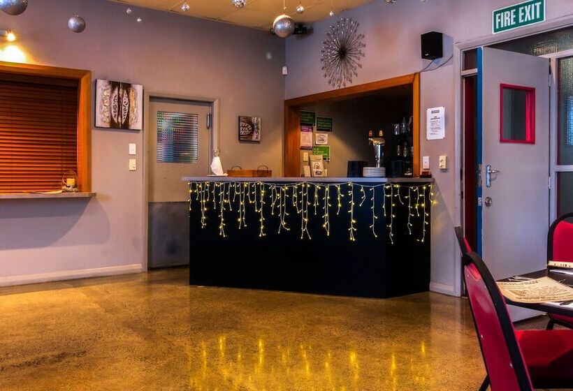 בית מלון כפרי Masonic