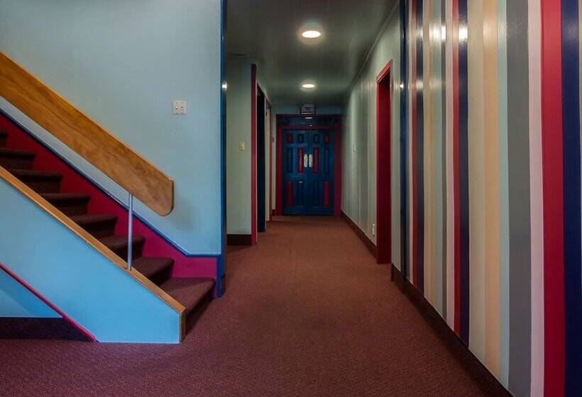 בית מלון כפרי Masonic