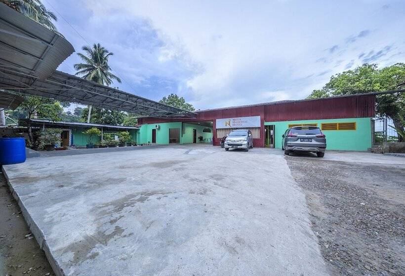 בית מלון כפרי Mega Nasional Seaview