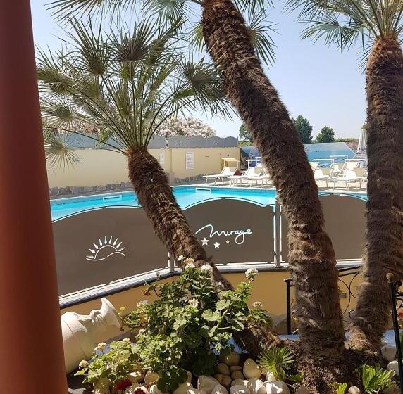 בית מלון כפרי Mirage