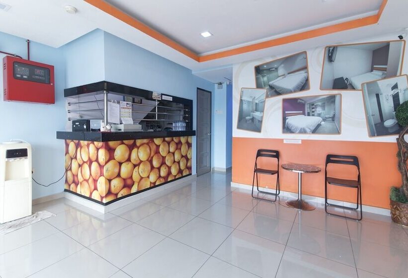 酒店 Oyo 950 Orange