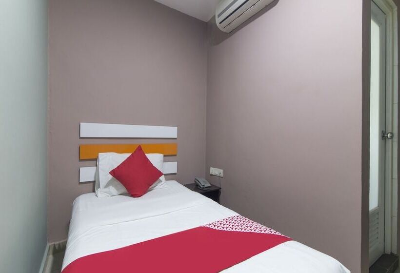 酒店 Oyo 950 Orange