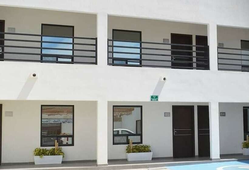 Отель Plaza Catedral