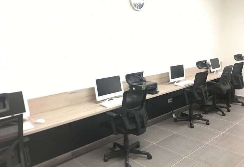 Отель Plaza Catedral