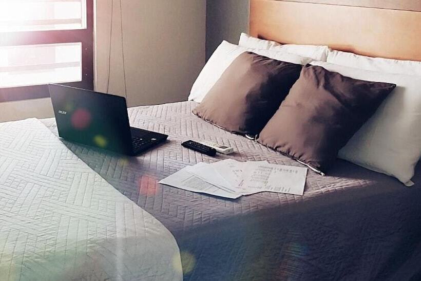 Отель Plaza Catedral