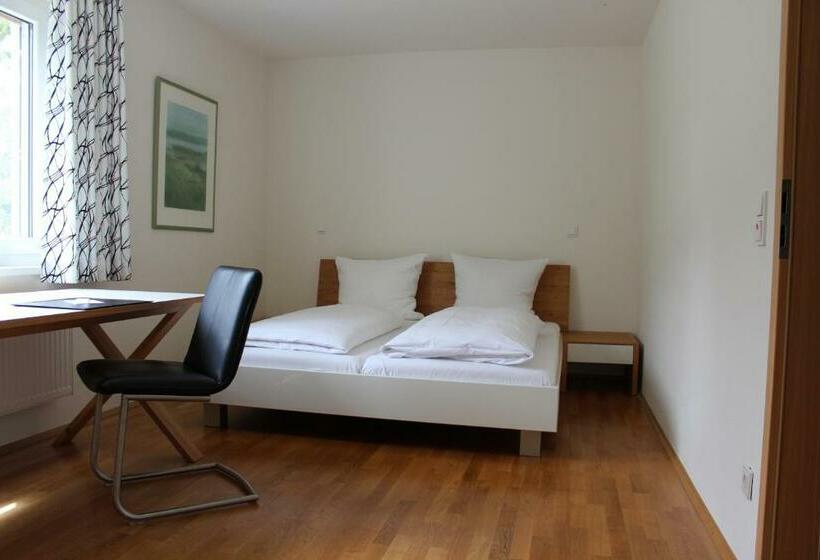 膳宿费 Boardinghouse My Maison