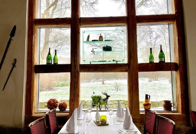 膳宿费 Boardinghouse My Maison