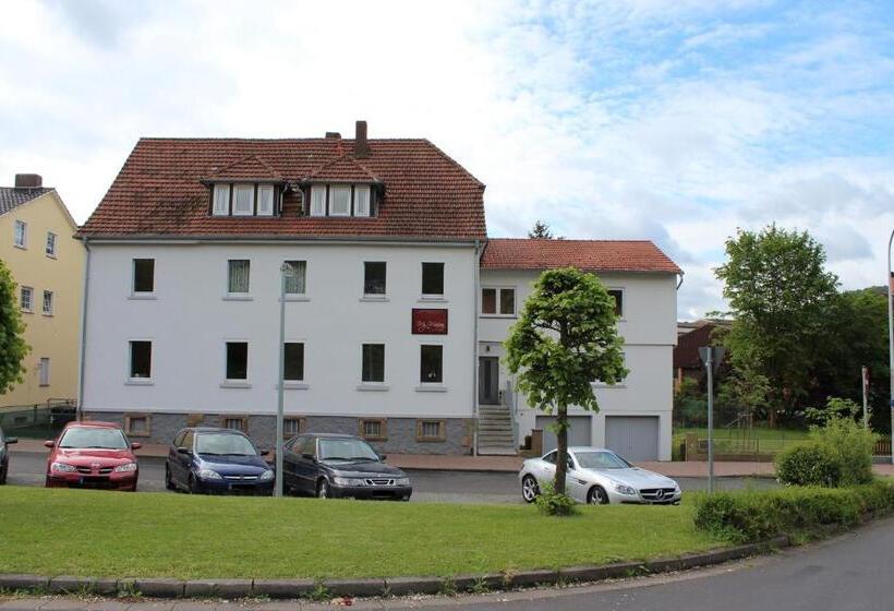 膳宿费 Boardinghouse My Maison