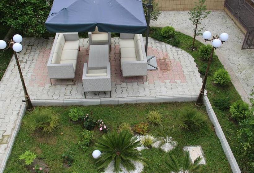 پانسیون Guest House Giorgi