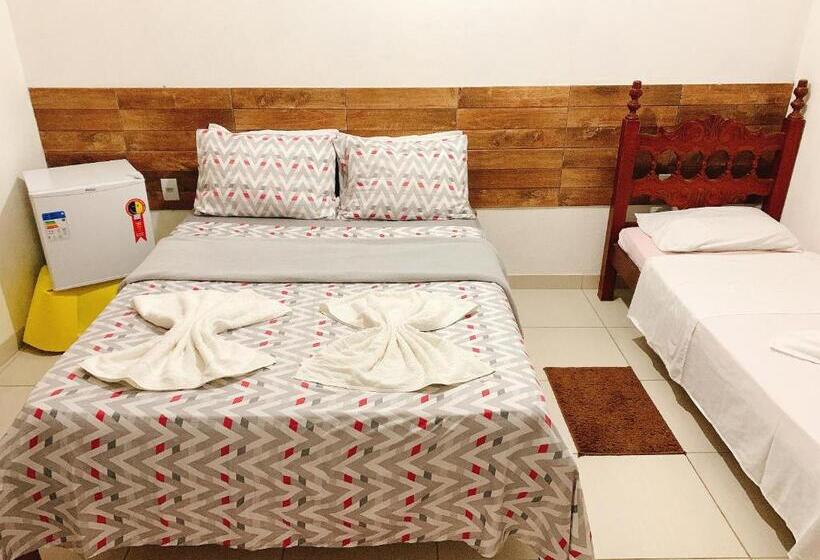 Пансион Pousada Castelo Do Mar