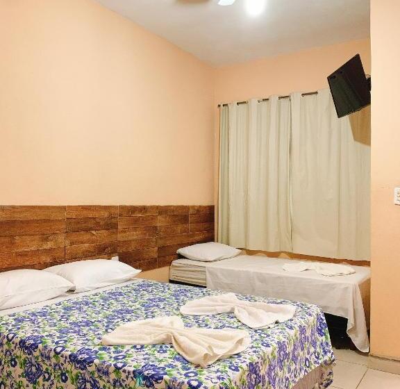 Пансион Pousada Castelo Do Mar