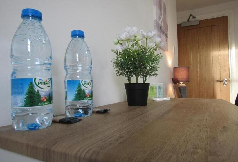 פנסיון The Mill Suites  Tas Accommodations