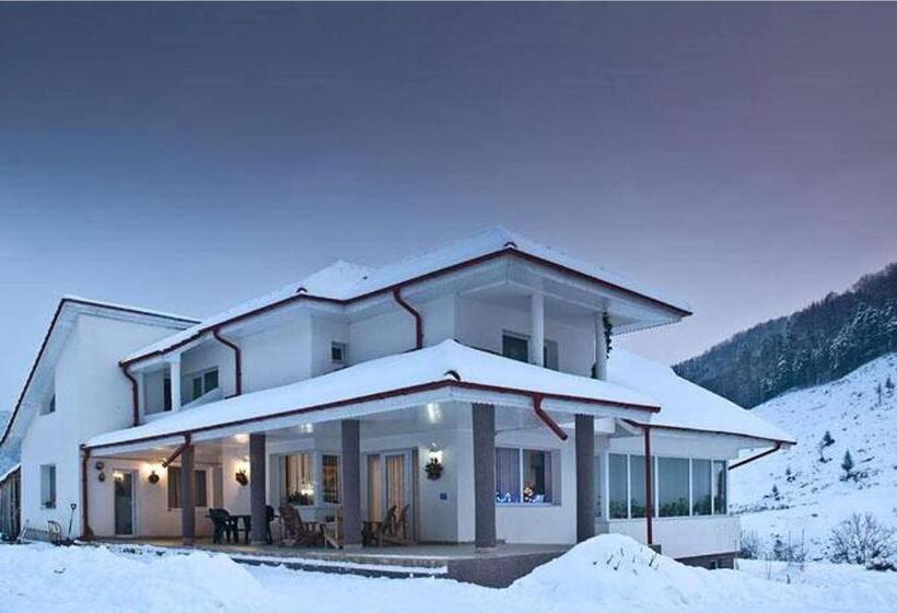 Pensiunea Aurora Izvorul Muntelui