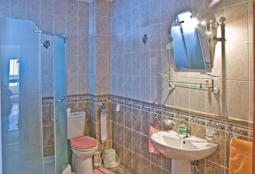 Pensiunea Aurora Izvorul Muntelui