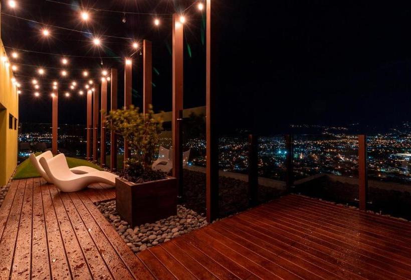 Bee Suites Curridabat