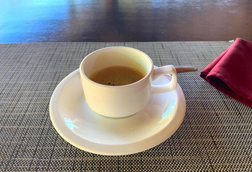 White Sands Beach Resort Lembeh