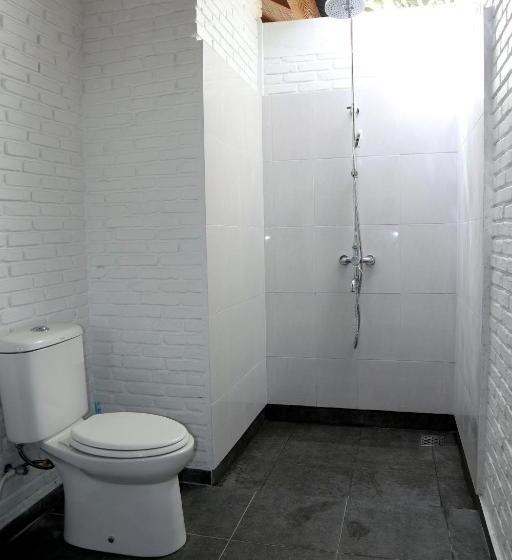 White Sands Beach Resort Lembeh