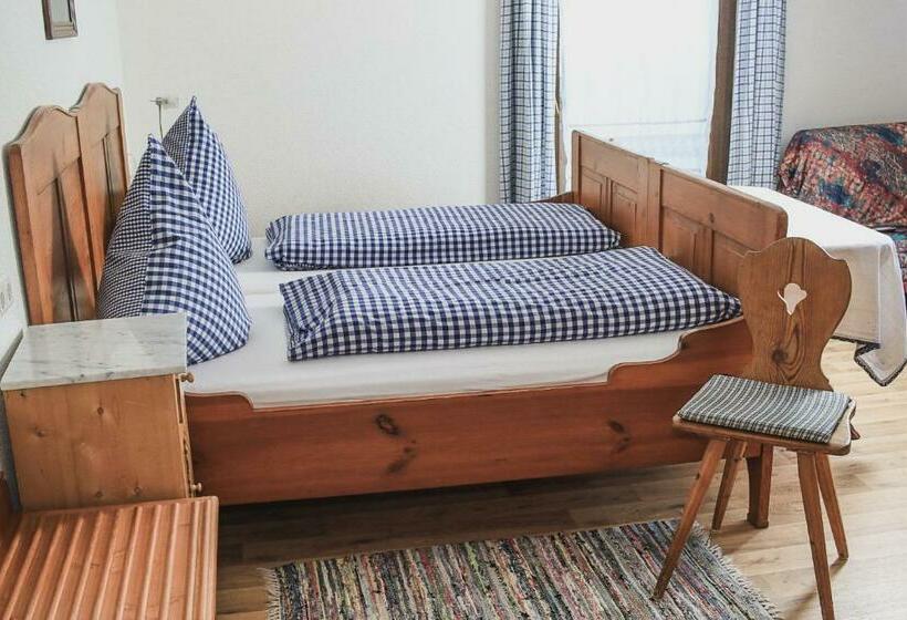 호스텔 Gasthof Kornbachtal