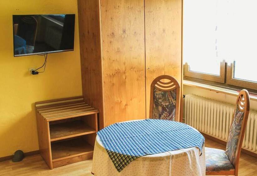 호스텔 Gasthof Kornbachtal