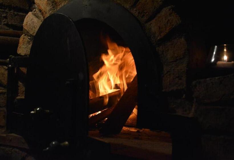 هاستل Posada Biarritz