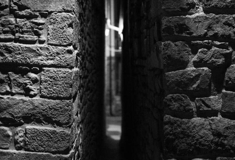 Albergue Restaurante De Artieda