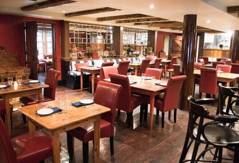 Общежитие The Red Lion Inn