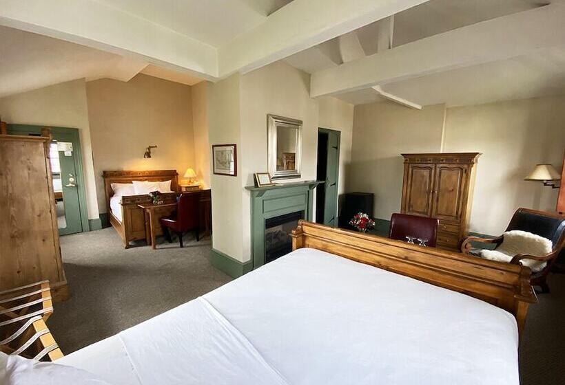 Общежитие The Red Lion Inn