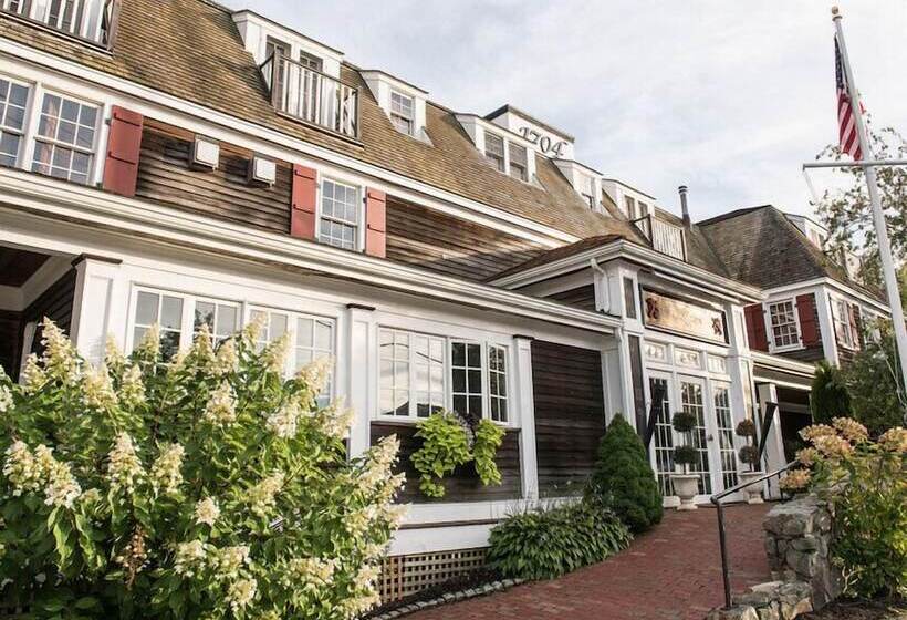 Общежитие The Red Lion Inn