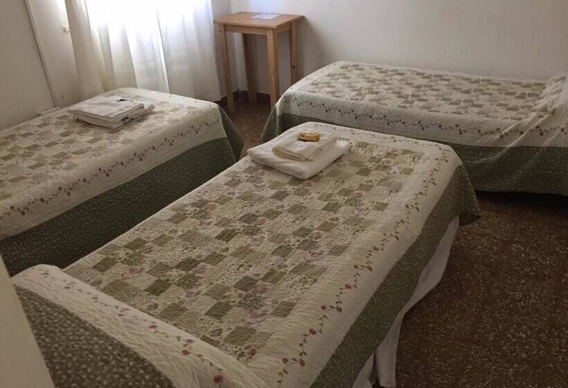 Bardas Hotel Cinco Saltos