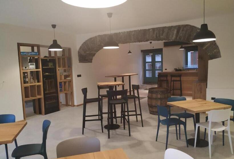 تختخواب و صبحانه B & W Križ