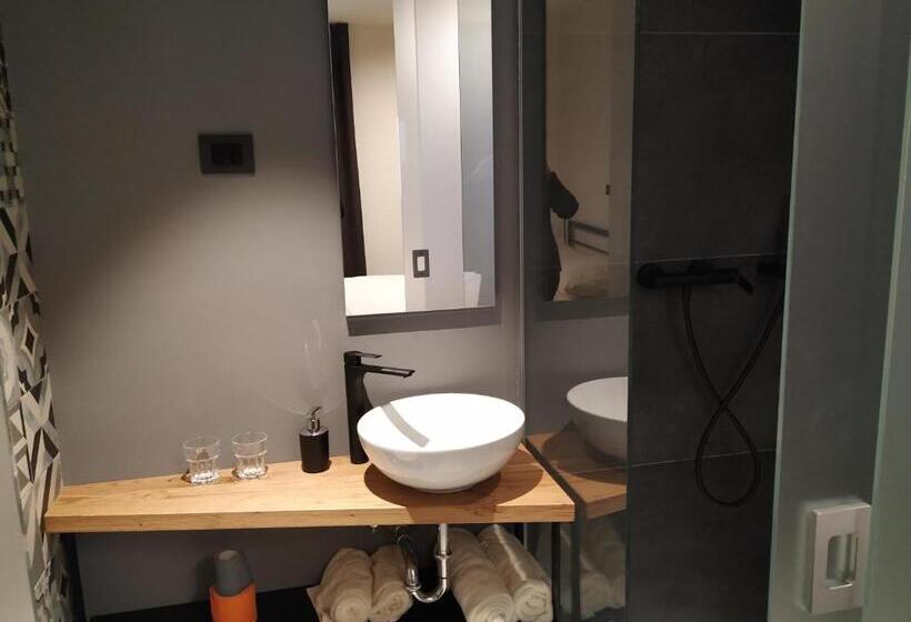 تختخواب و صبحانه B & W Križ