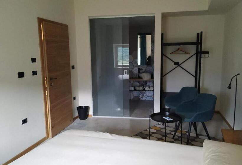 تختخواب و صبحانه B & W Križ