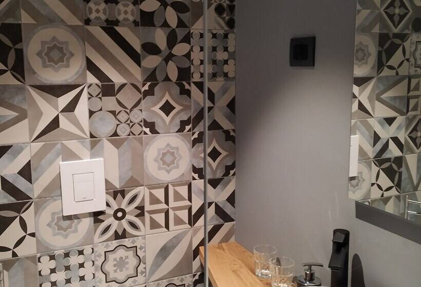 تختخواب و صبحانه B & W Križ