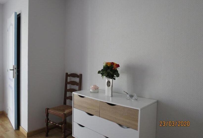 ベッドアンドブレックファースト Chambre D Hotes Champagne Laval Louis